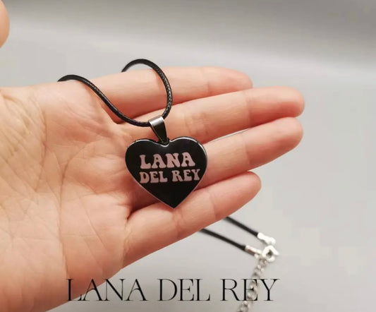 Lana Del Rey Kalp Kolye